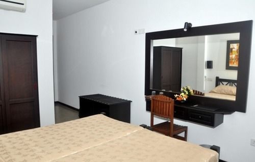 היקדואה Scandinavia Hotel מראה חיצוני תמונה